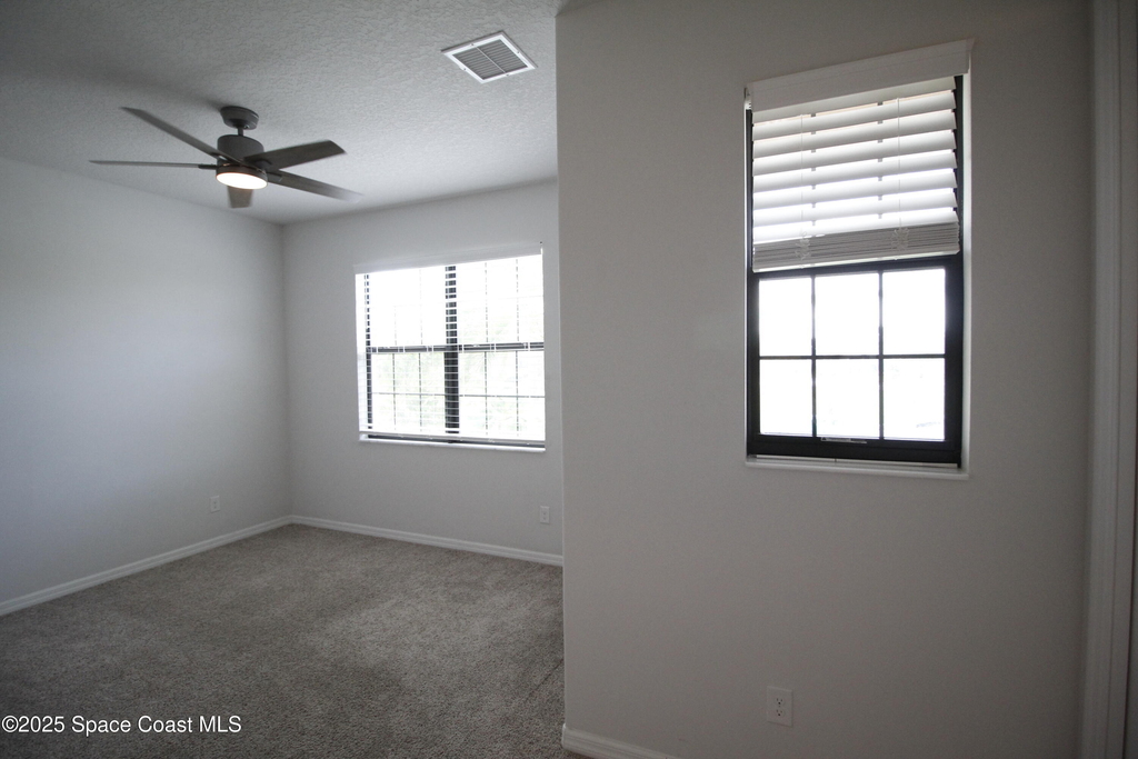 3039 Burghley Park Way - Photo 4