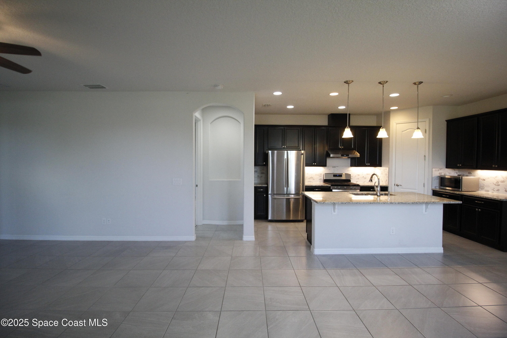 3039 Burghley Park Way - Photo 14