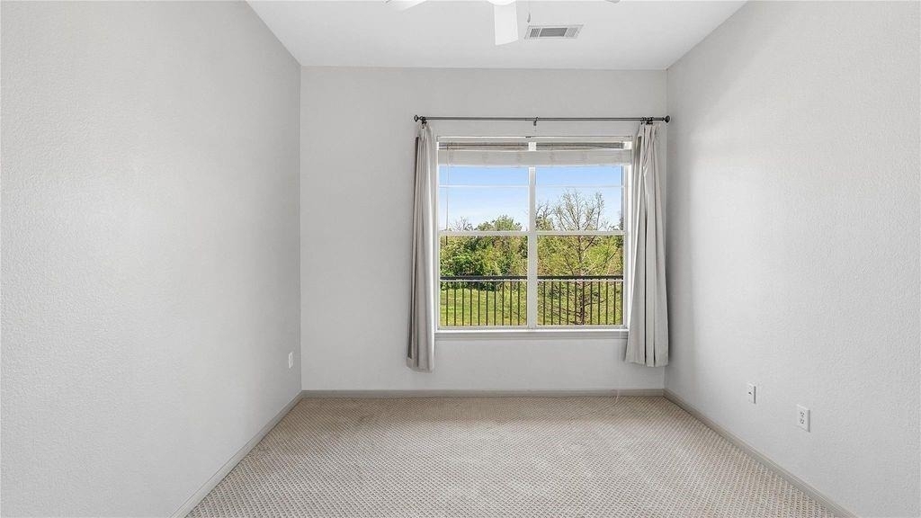 1441 East Street - Photo 12