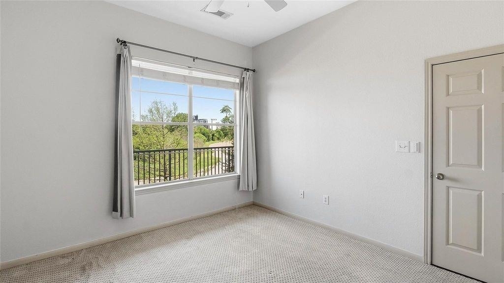 1441 East Street - Photo 11