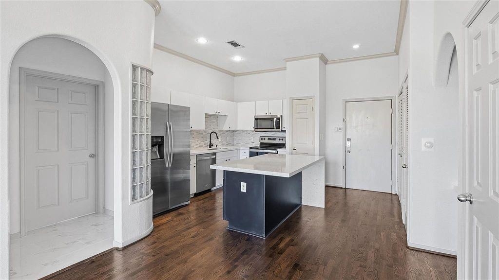 1441 East Street - Photo 9