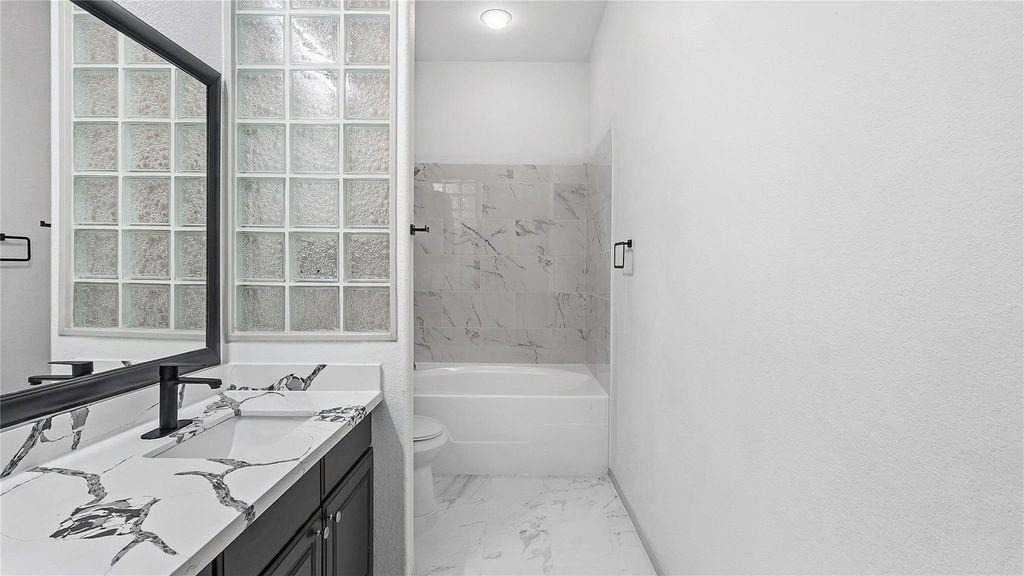 1441 East Street - Photo 22