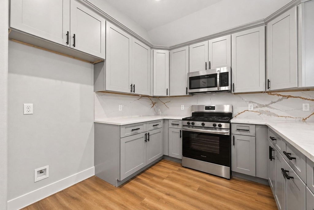 12431 Green Ridge Drive - Photo 11