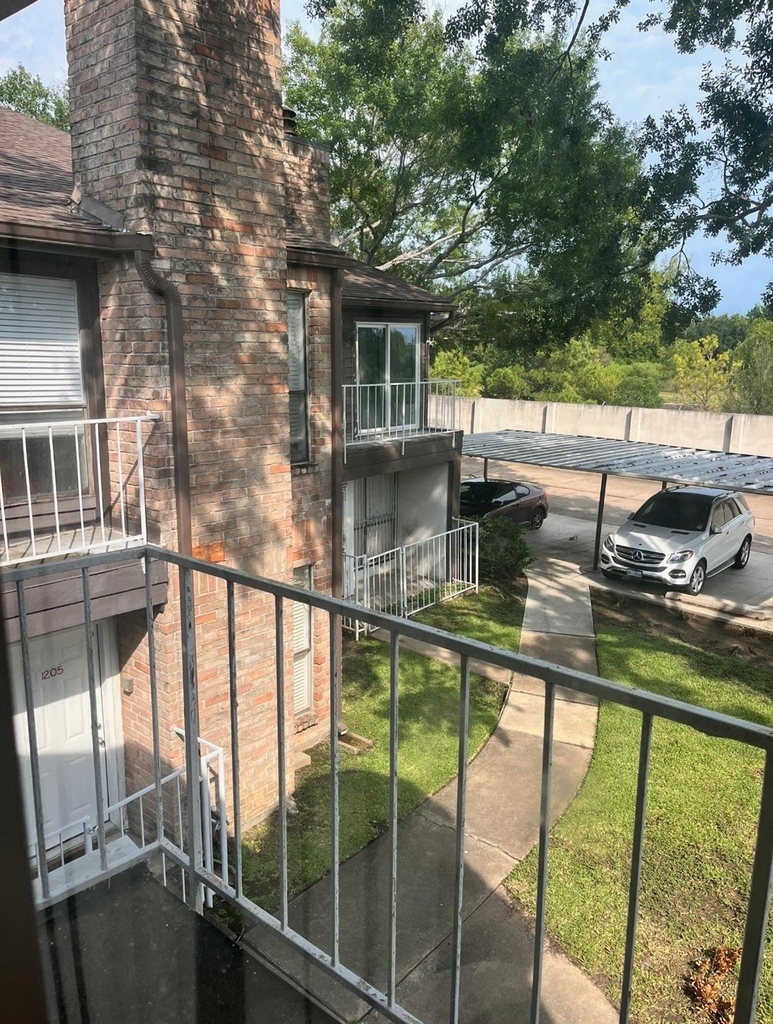 6633 W Airport Boulevard - Photo 19