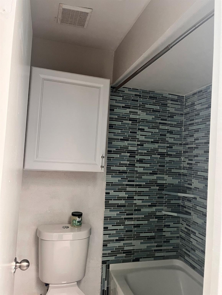 6633 W Airport Boulevard - Photo 10