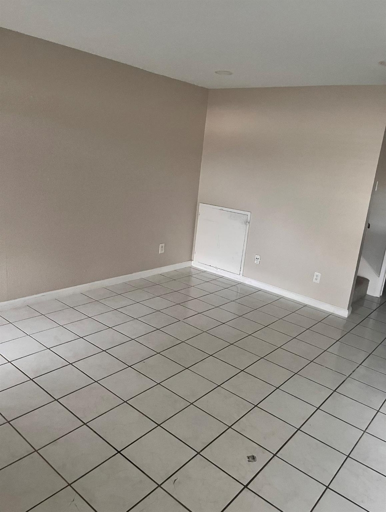 6633 W Airport Boulevard - Photo 7