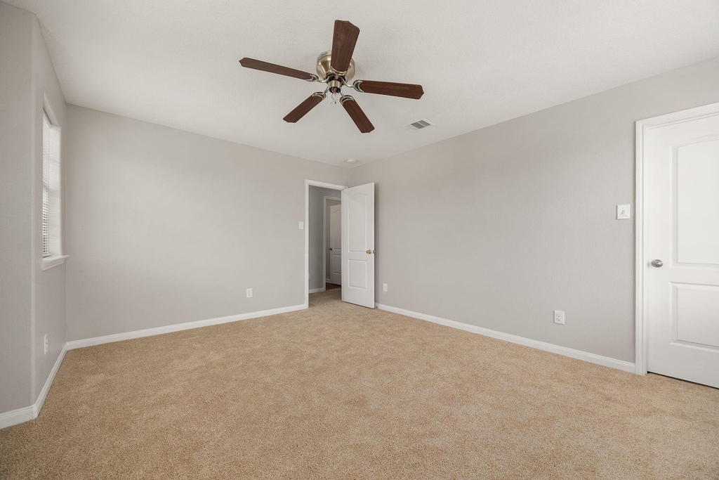17247 Osprey Forest Drive - Photo 33