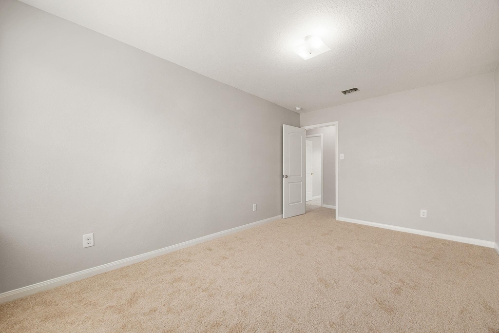 17247 Osprey Forest Drive - Photo 35