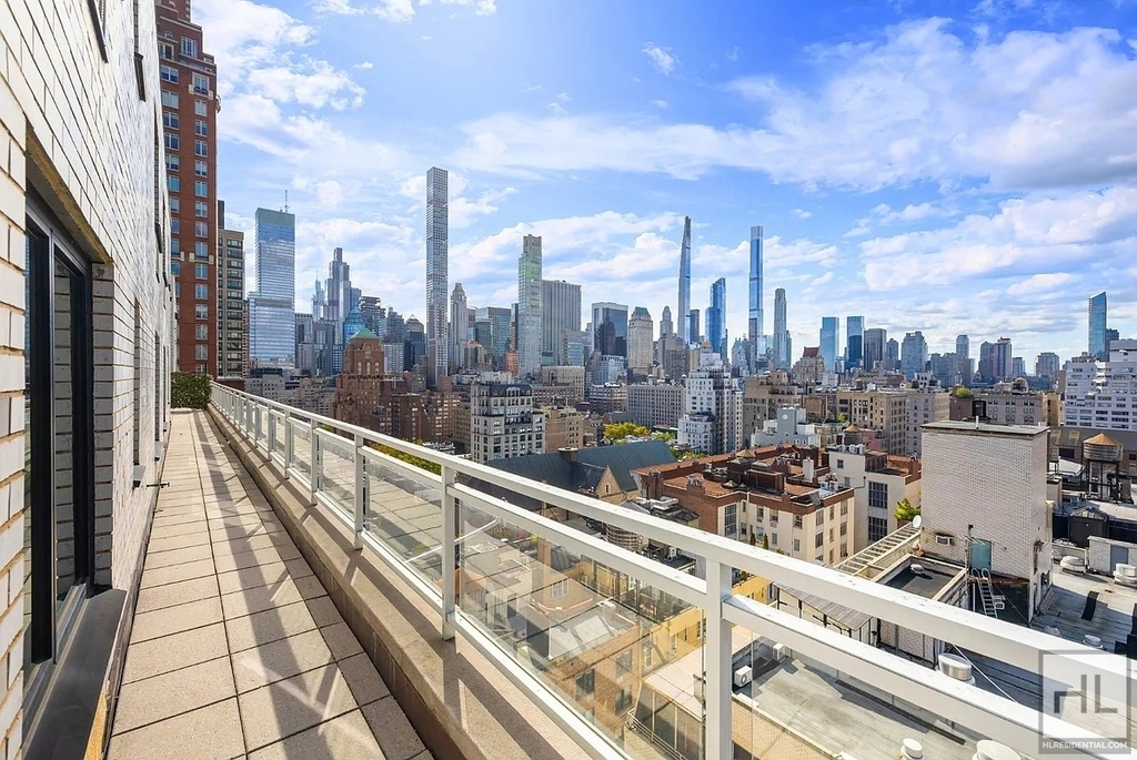 East 66th Street - Photo 3