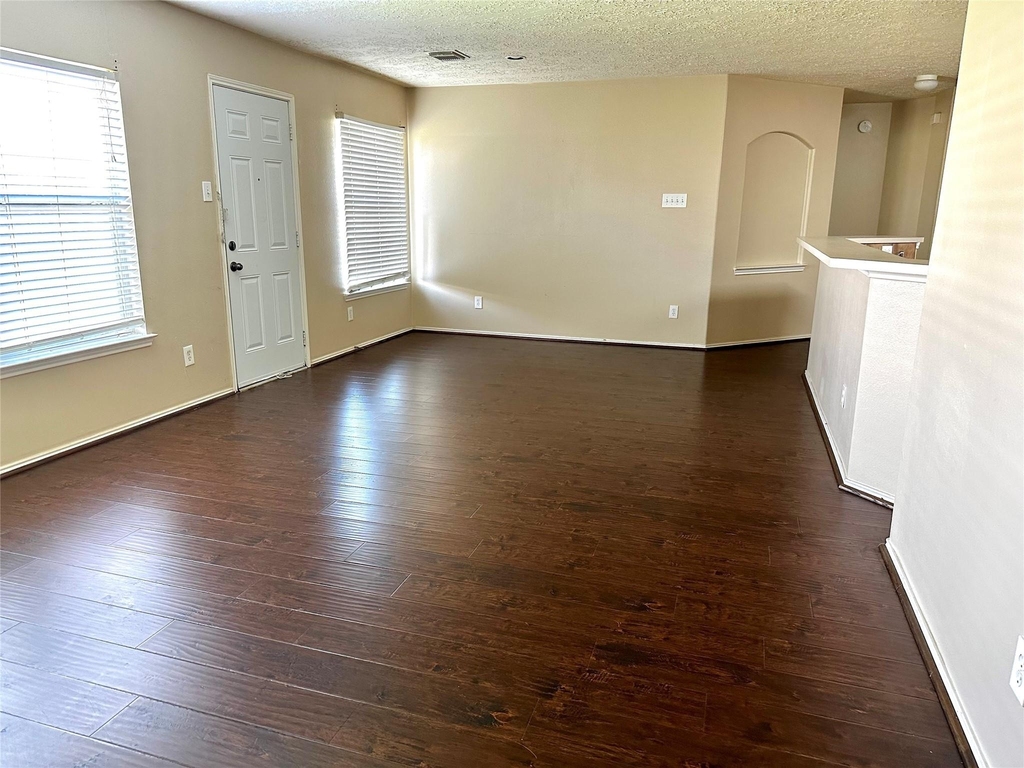 435 Brushy Glen Drive - Photo 4