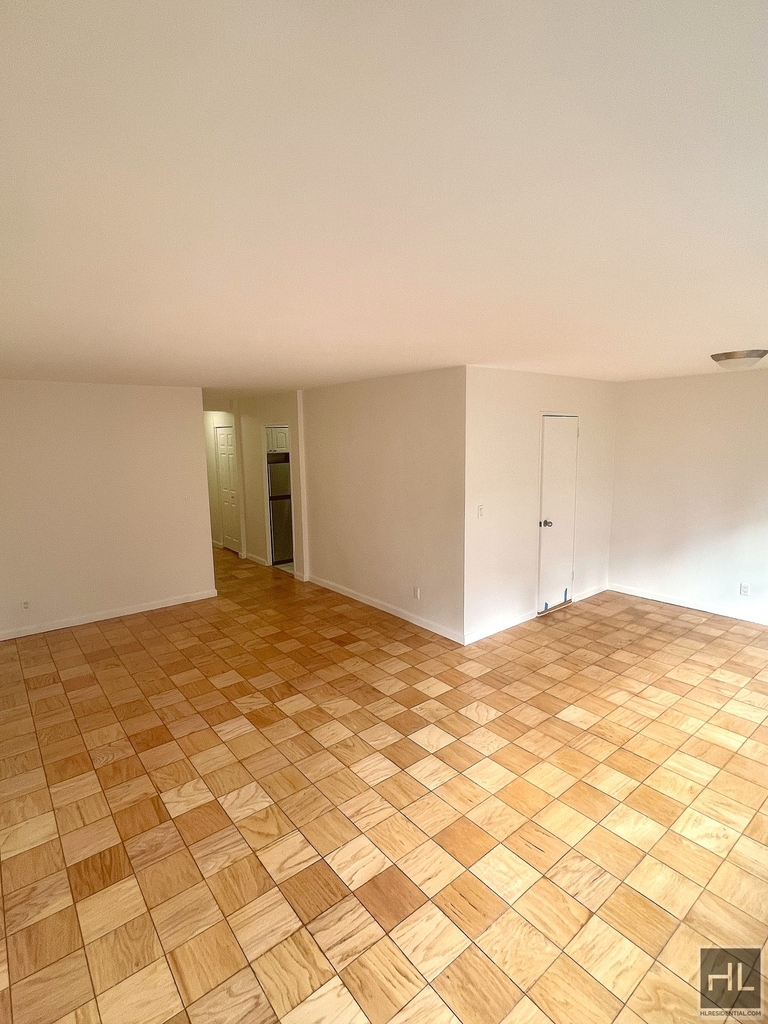 East 36 Street - Photo 2