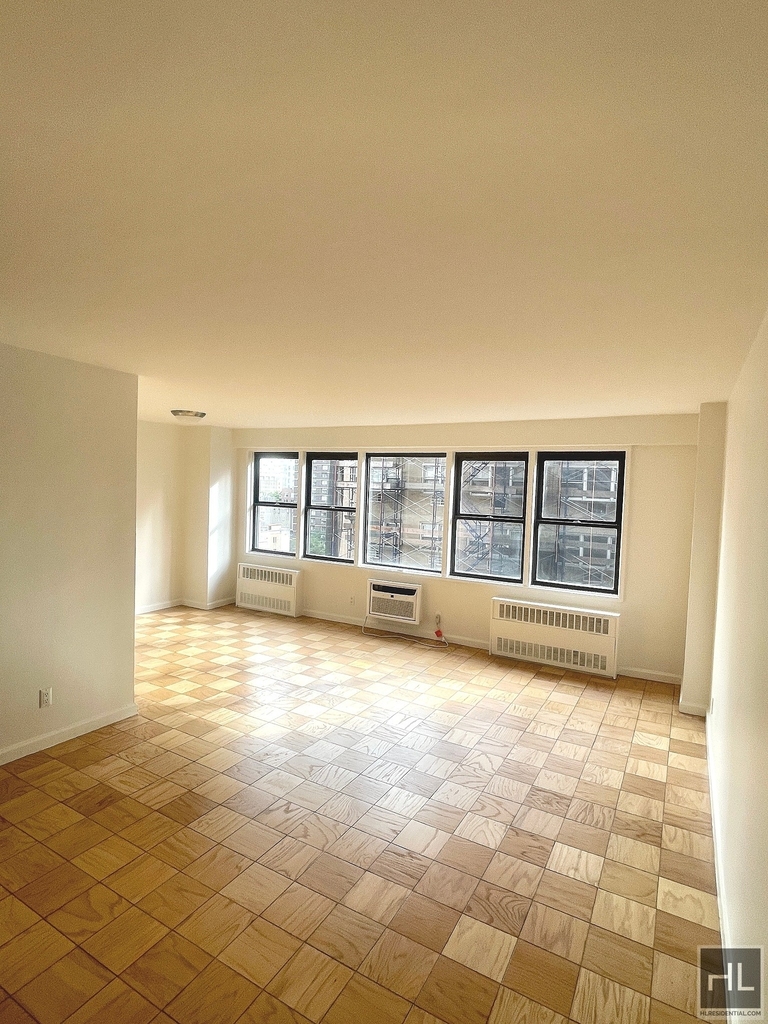 East 36 Street - Photo 0