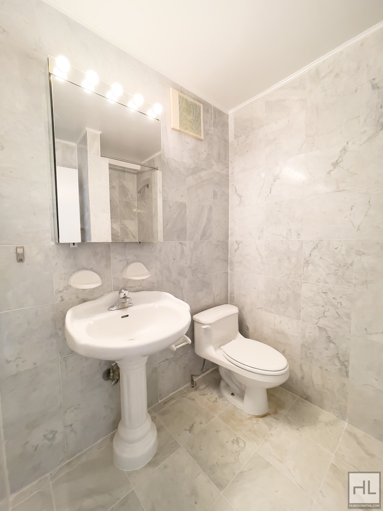 West 79 Street - Photo 4