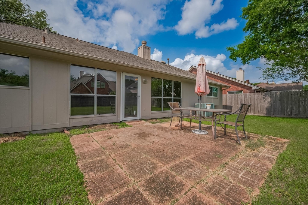 3007 Cloverdale - Photo 18