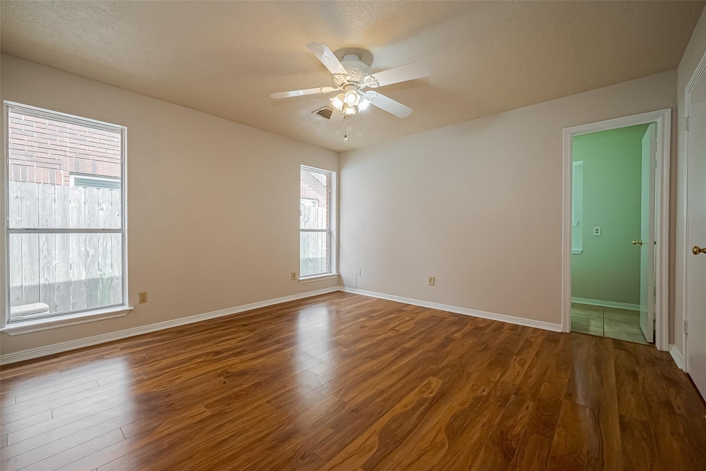 3007 Cloverdale - Photo 13