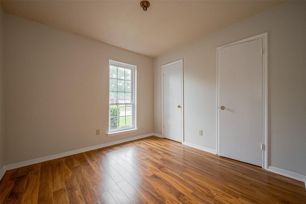 3007 Cloverdale - Photo 11