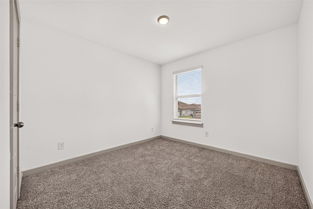6903 Green Embers Lane - Photo 33