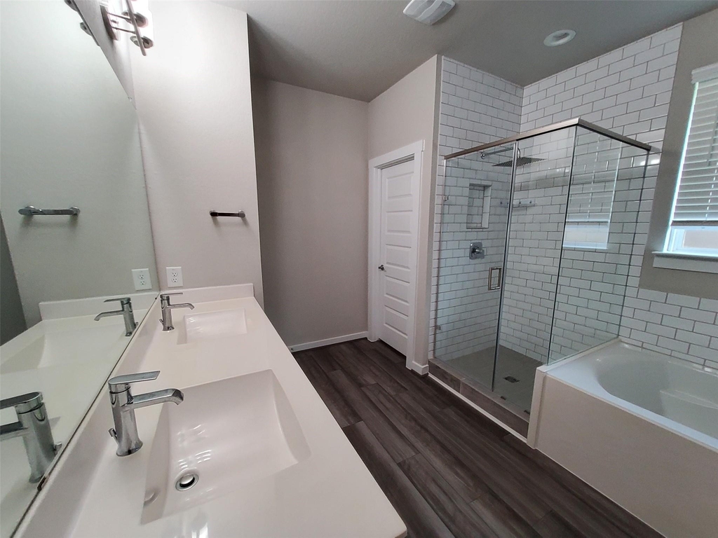 28415 Hannahs Harbor Lane - Photo 31