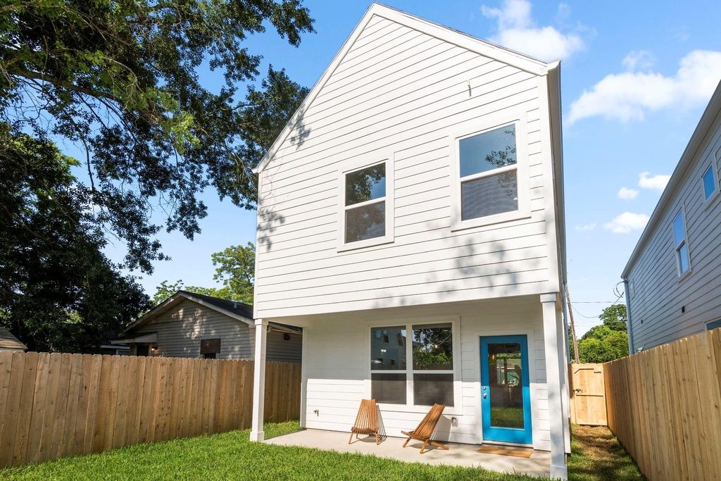 8016 Willow Street - Photo 18