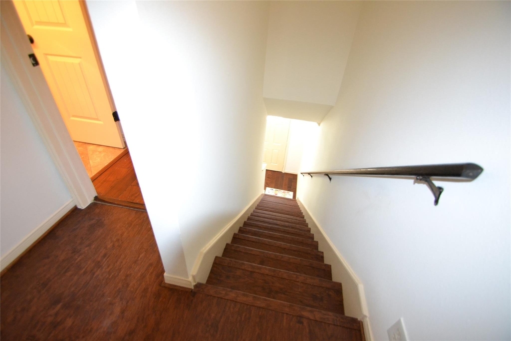830 Threadneedle Street - Photo 35