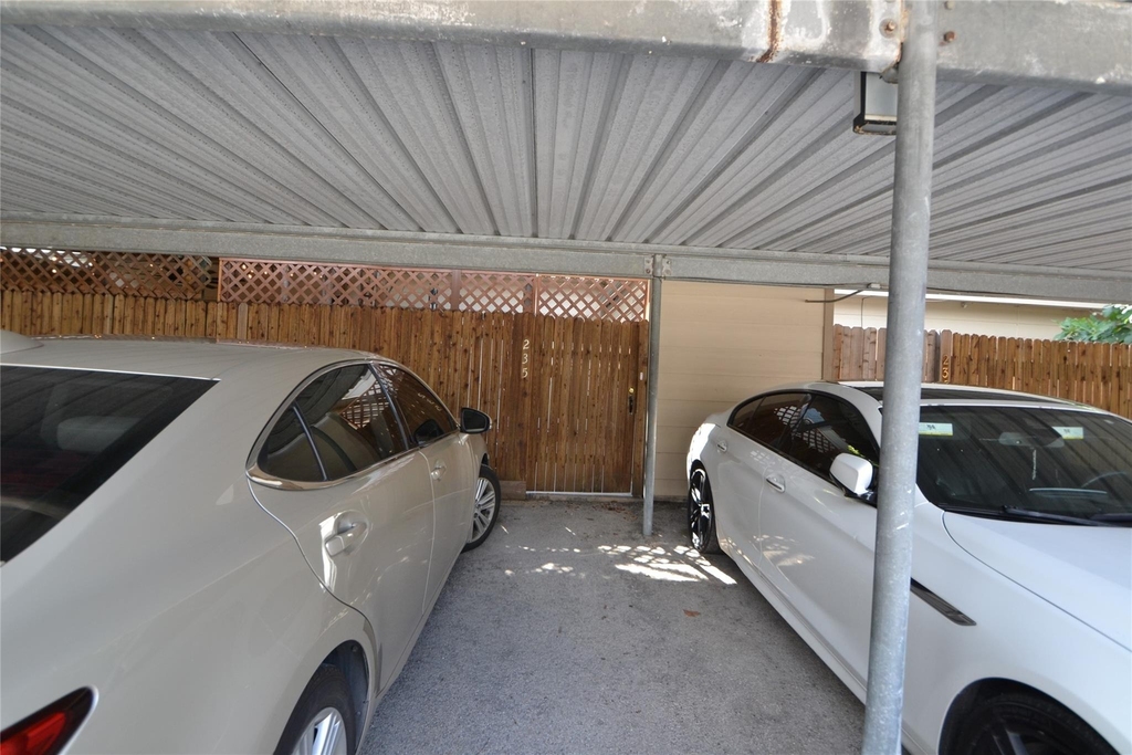 830 Threadneedle Street - Photo 46