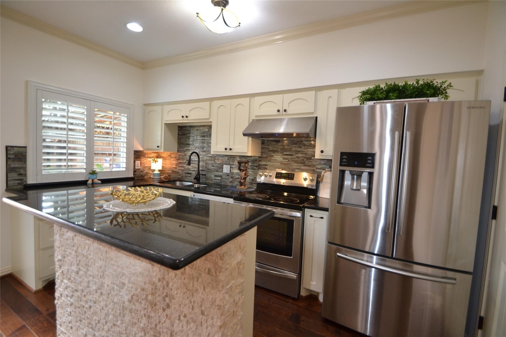 830 Threadneedle Street - Photo 11