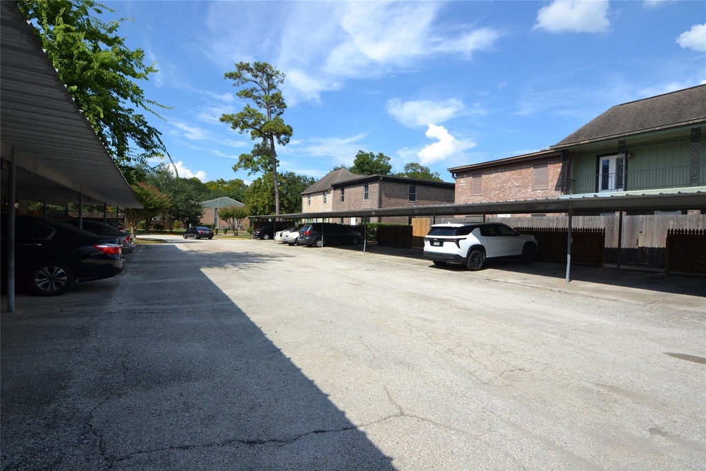 830 Threadneedle Street - Photo 47