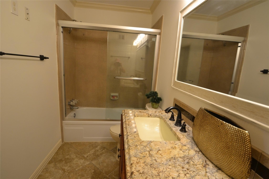 830 Threadneedle Street - Photo 21