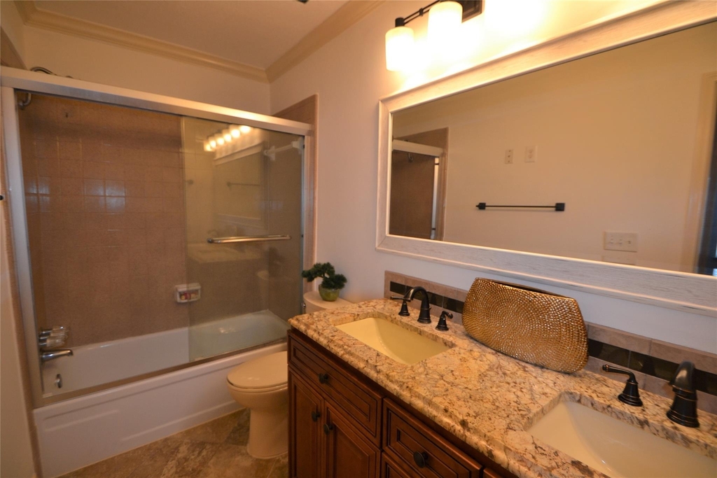 830 Threadneedle Street - Photo 19