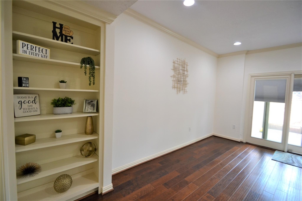 830 Threadneedle Street - Photo 25