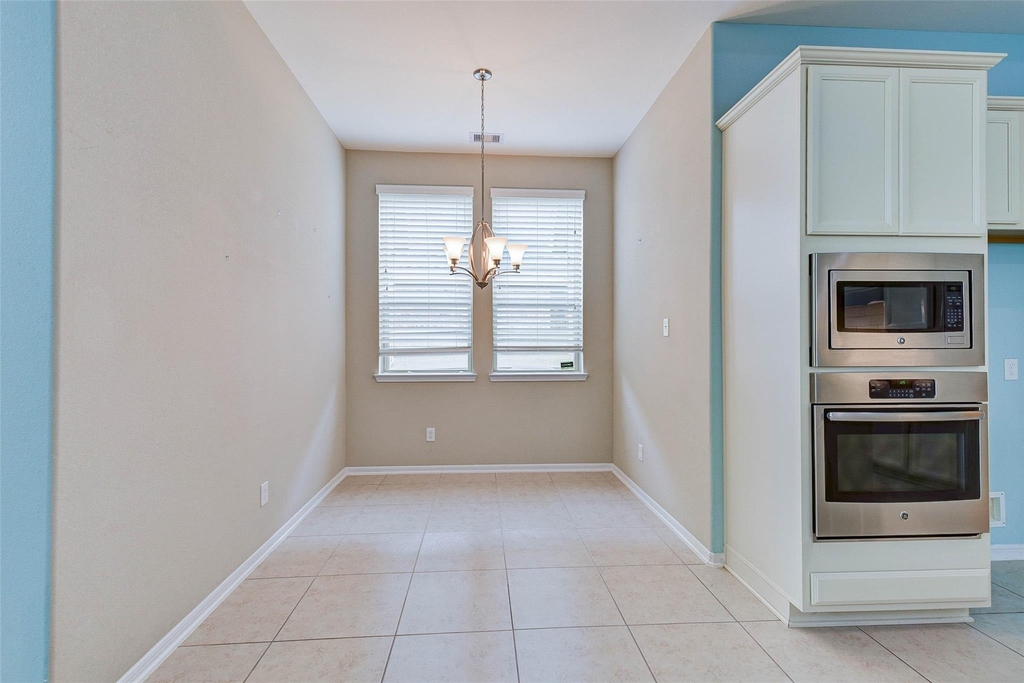 2603 Deerwood Heights Lane - Photo 9