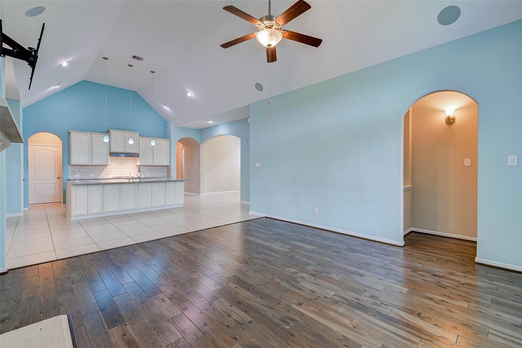 2603 Deerwood Heights Lane - Photo 3