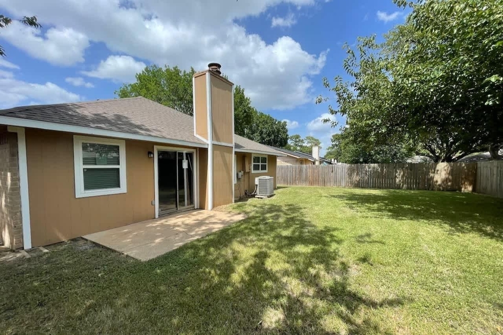 22635 Leedstown Lane - Photo 10
