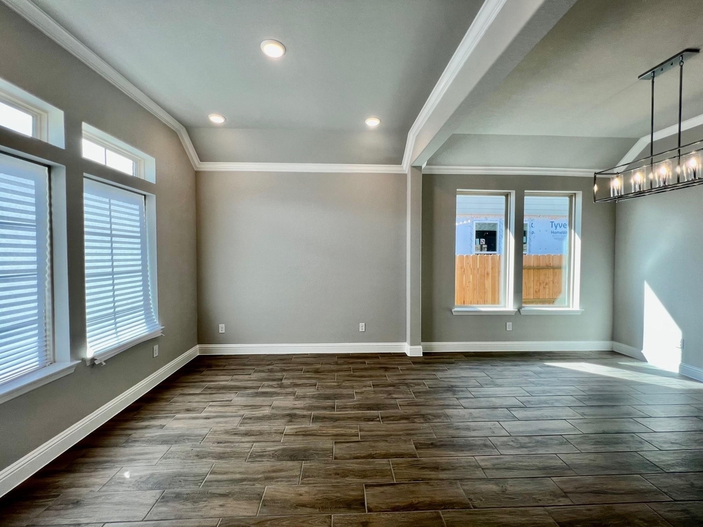 9503 Crescent Mill Drive - Photo 3