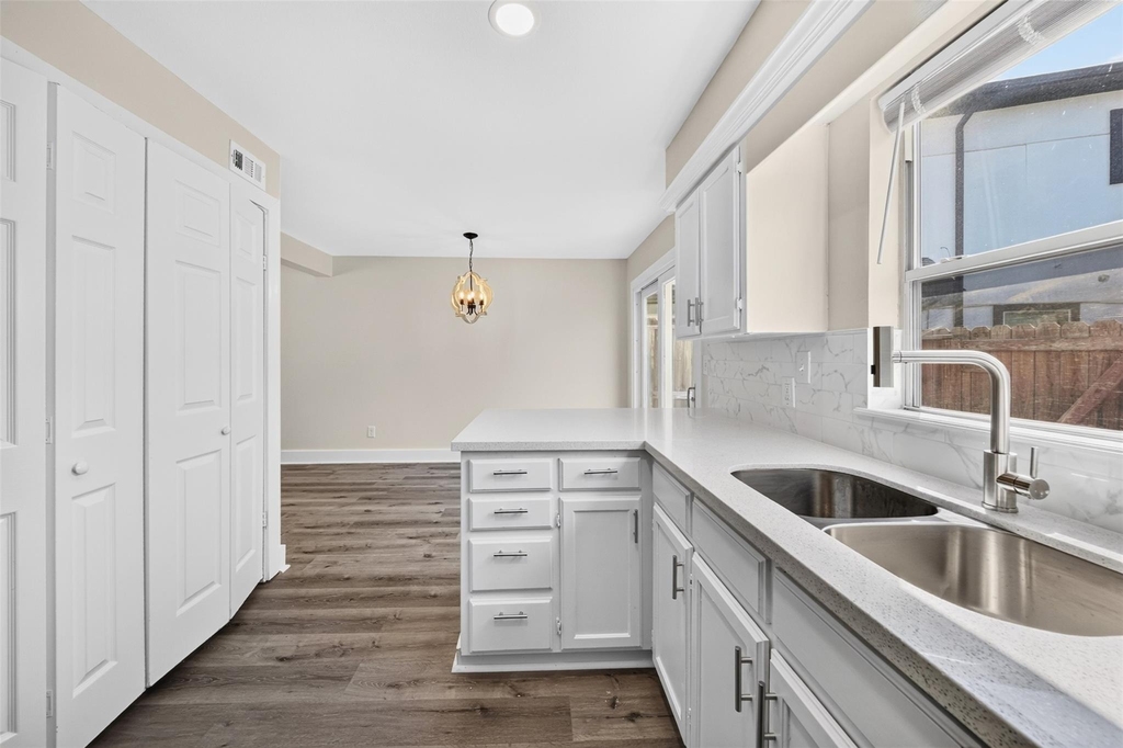 1221 Cedar Post Lane - Photo 9
