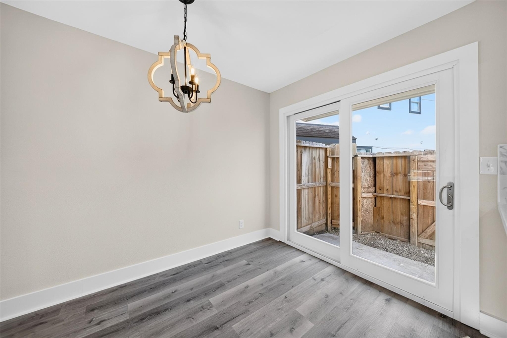 1221 Cedar Post Lane - Photo 5