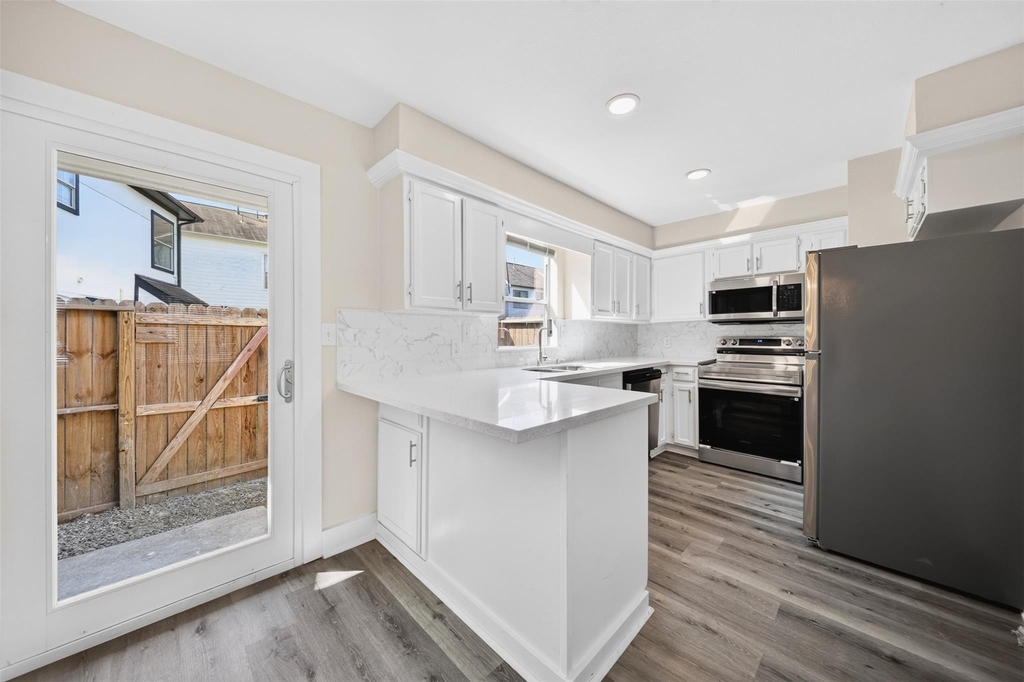 1221 Cedar Post Lane - Photo 6