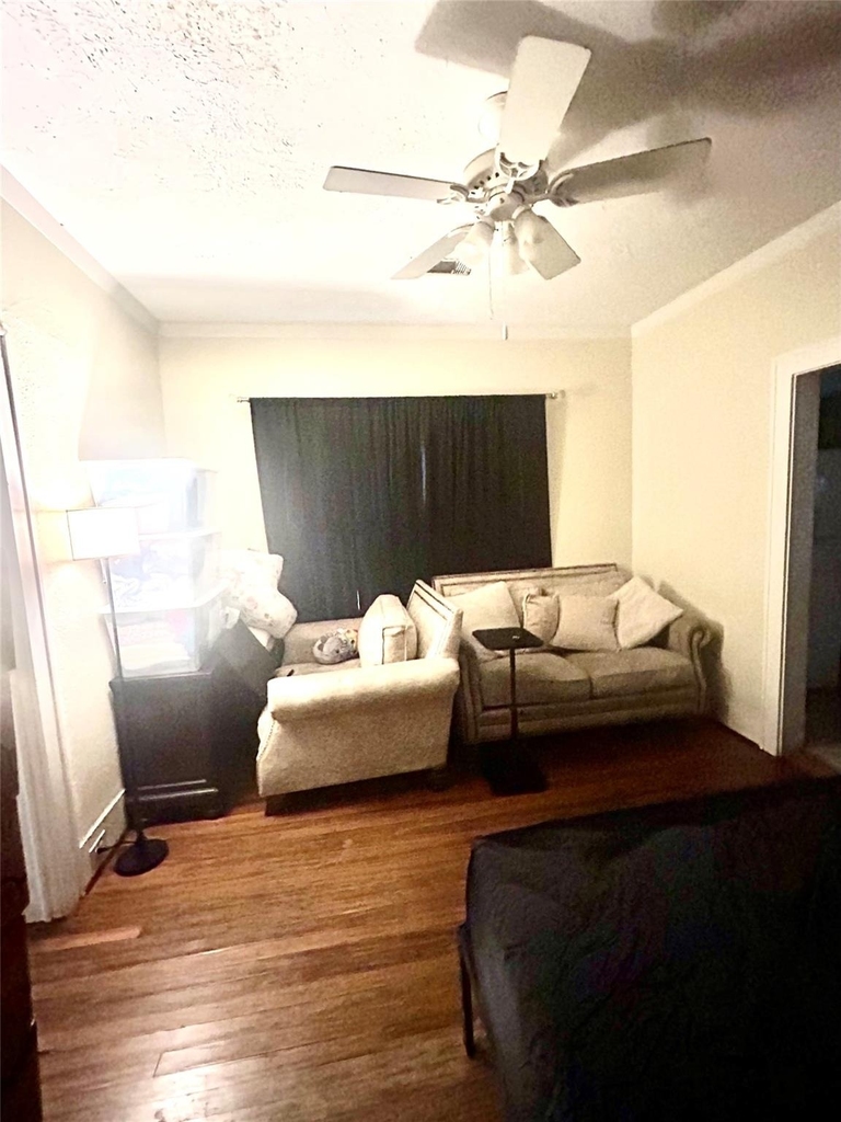 2405 Isabella Street - Photo 5