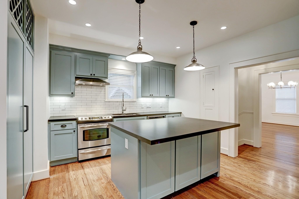1903 W Walker Street - Photo 14