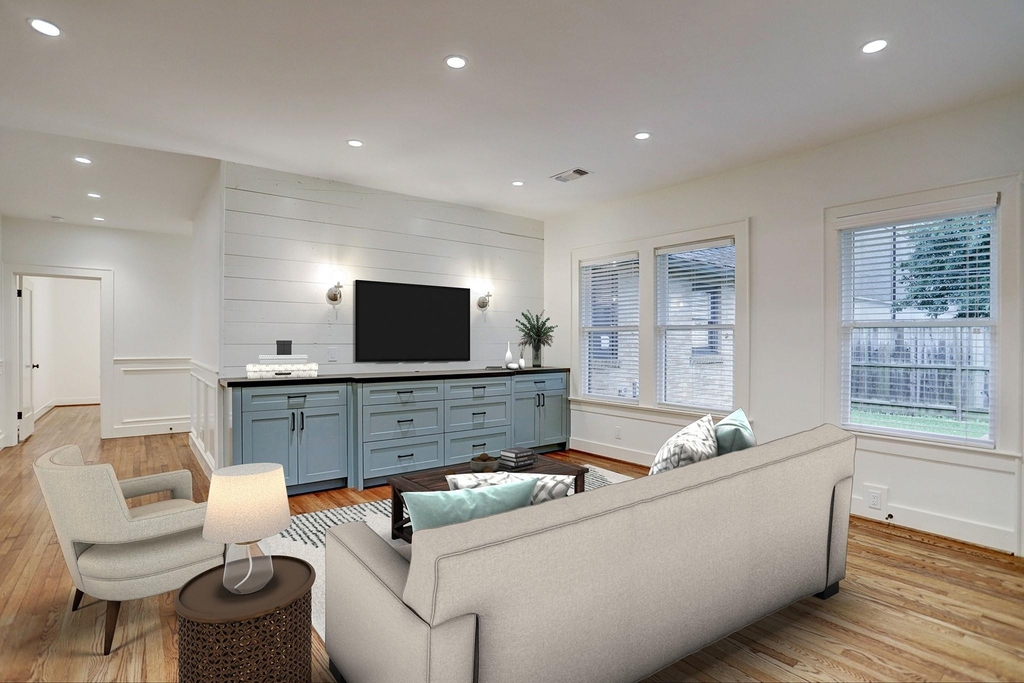 1903 W Walker Street - Photo 16