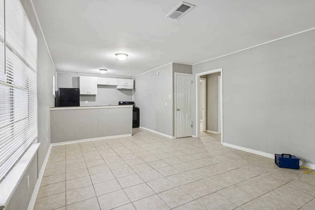 3635 N Macgregor Way - Photo 6