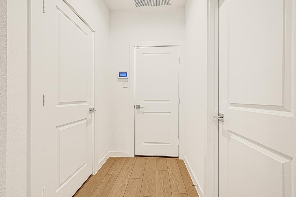 3225 Dennis Street - Photo 10