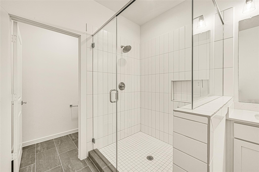 3225 Dennis Street - Photo 21