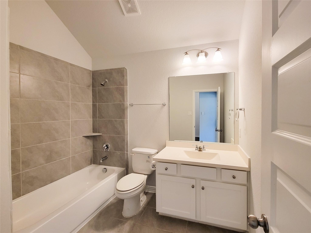 4034 Palmer Meadow Court - Photo 8
