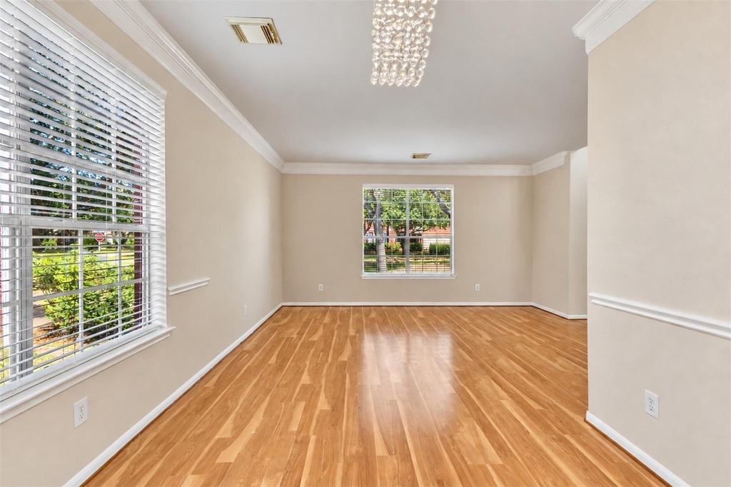 5406 Linden Grove Court - Photo 14