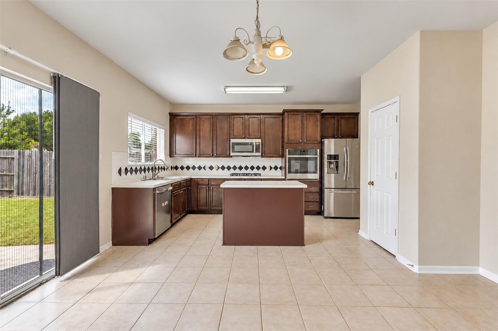 5406 Linden Grove Court - Photo 20