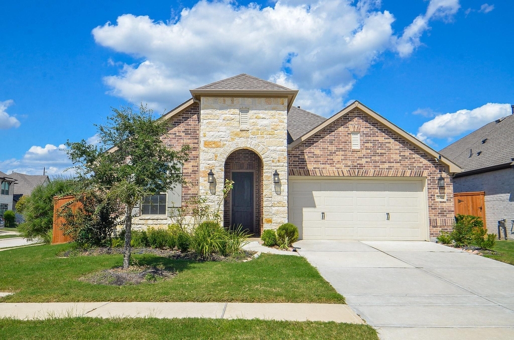 18426 Bluebird Branch Lane - Photo 0