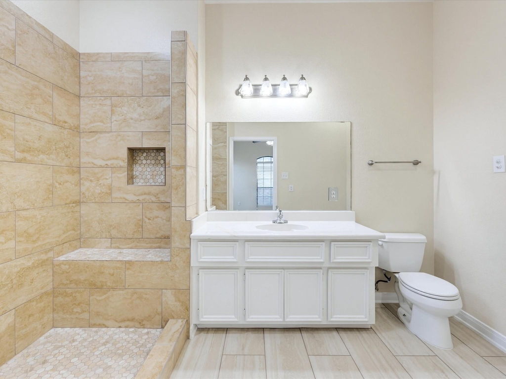16739 Barcelona Drive - Photo 15
