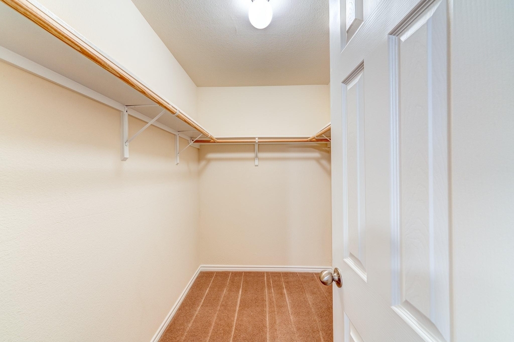 2750 Holly Hall Street - Photo 15