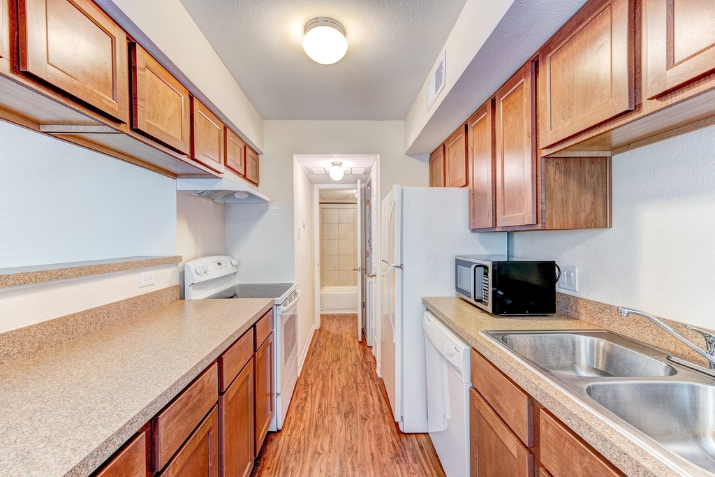 2750 Holly Hall Street - Photo 11
